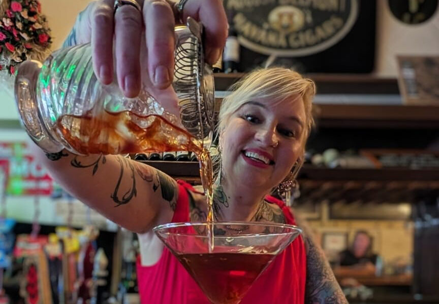 Arnold’s Bar & Grill